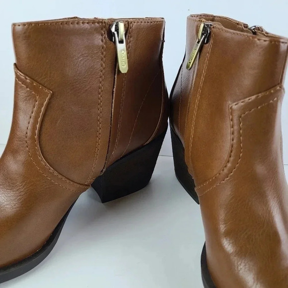 NWOT Circus by Sam Edelman Whistler vegan leather booties - Picture 4 of 14